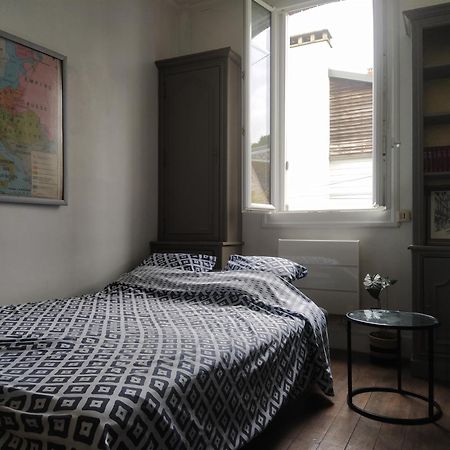 Appartement Le Nid Normand Avec Terrasse - Stationnement Facile Et Gratuit - 5 Min Seine à Deville-les-Rouen Extérieur photo