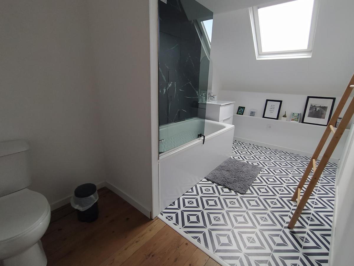 Appartement Le Nid Normand Avec Terrasse - Stationnement Facile Et Gratuit - 5 Min Seine à Deville-les-Rouen Extérieur photo
